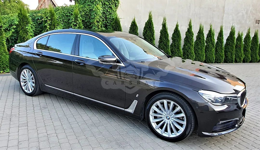 BMW 7 Series G11/12 2017