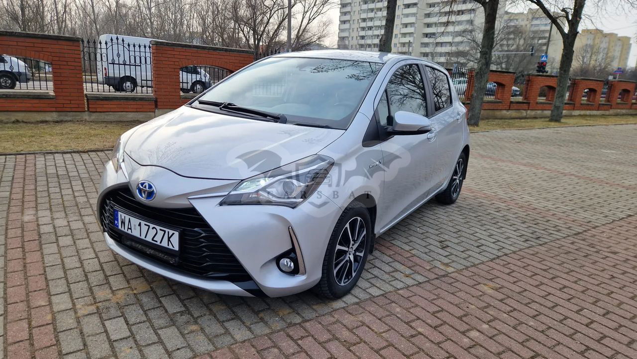 Toyota Yaris III Hybrid 1.5 VVT-i Comfort 2018
