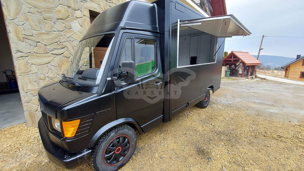 Mercedes-Benz T1 1995