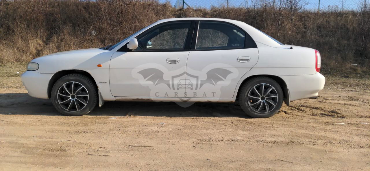 Daewoo Nubira 2.0 CDX 1998