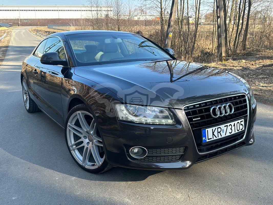 Audi A5 8T 3.0 TDI DPF quattro S tronic 2009