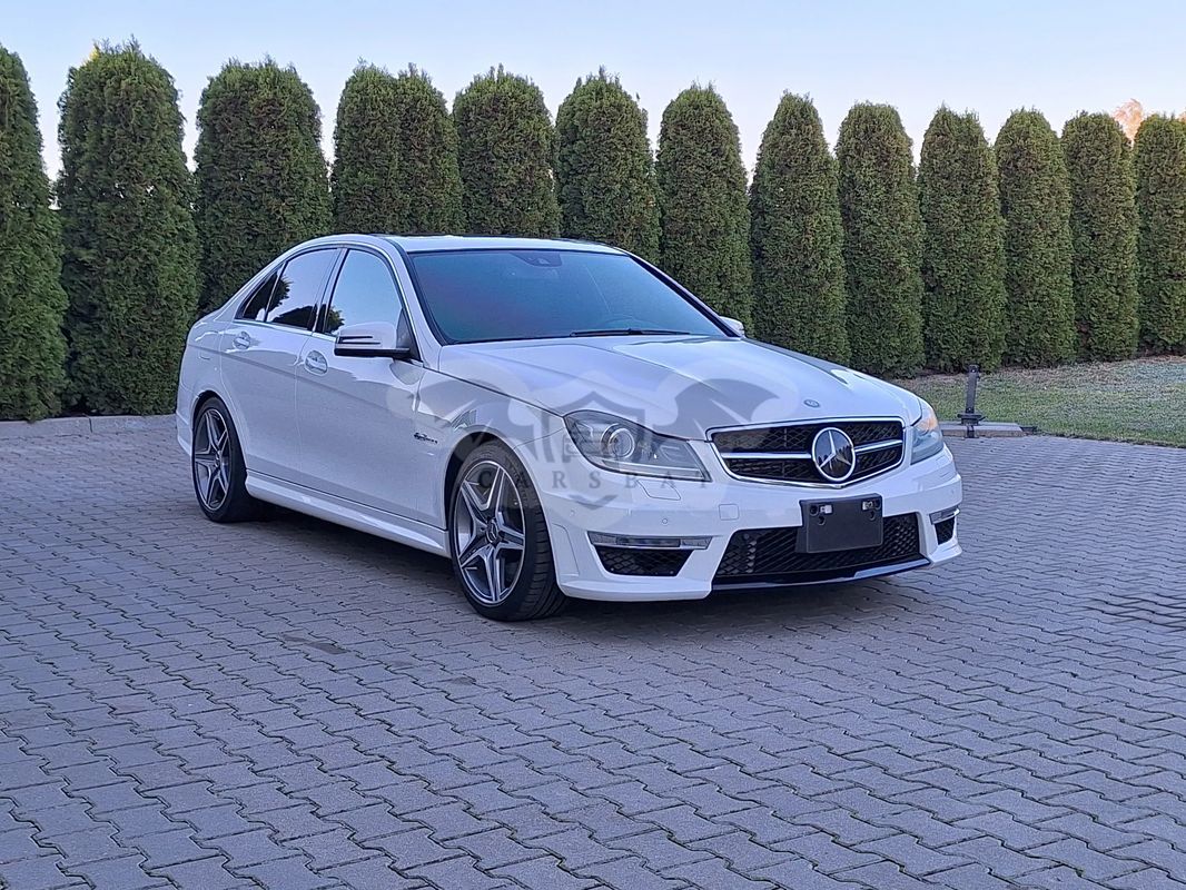 Mercedes-Benz C W204 63 AMG AMG SPEEDSHIFT MCT 2013