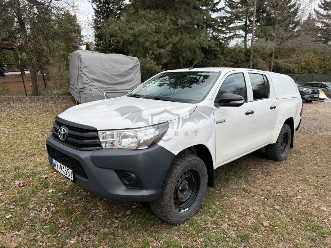 Toyota Hilux 2.4 D-4D Double Cab DLX 4x4 2016