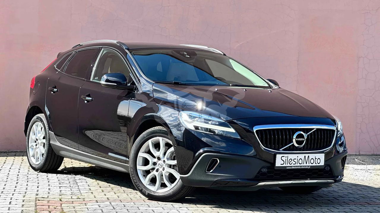 Volvo V40 2019