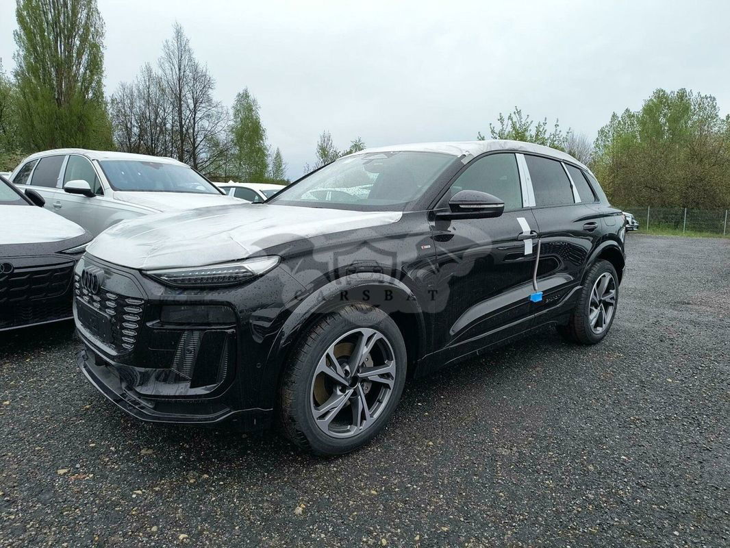 Audi Q6 e-tron 2025