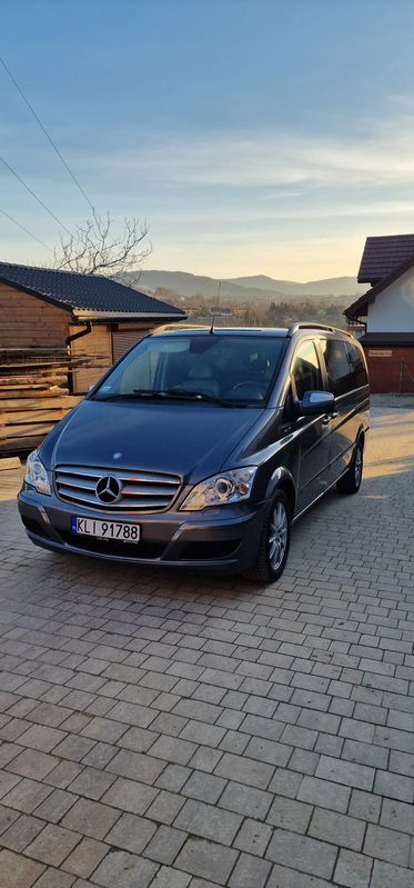 Mercedes-Benz Viano 2011
