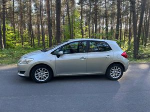 Toyota Auris I 2.0 D-4D Premium 2007