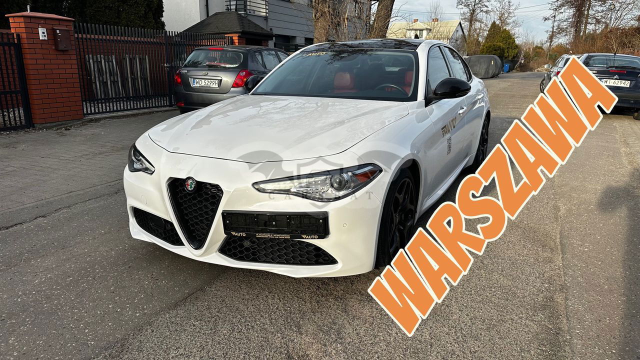 Alfa Romeo Giulia 2.0 Turbo 16V AT8 Veloce 2021