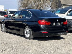 BMW 3 Series F30/F31 318d xDrive Sport Line 2013