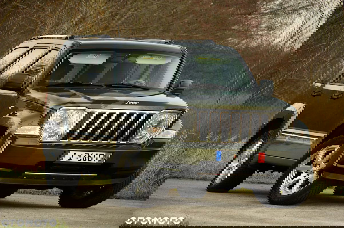Jeep Cherokee IV 3.7 Limited 2009