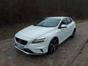 Volvo V40 II D2 Geartronic RDesign 2019