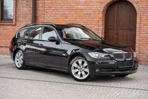 BMW 3 Series E90/E91/E92/E93 330i Touring 2006