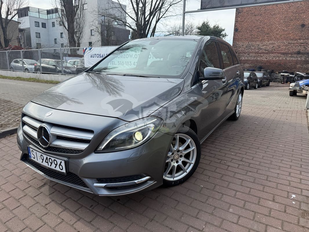 Mercedes-Benz B W246 180 CDI (BlueEFFICIENCY) 7G-DCT 2013