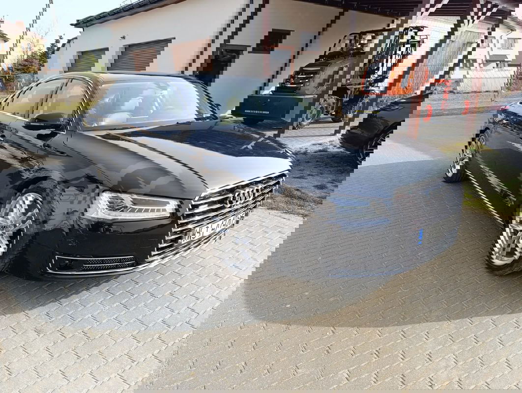 Audi A8 D4 4.0 TFSI L Quattro 2015