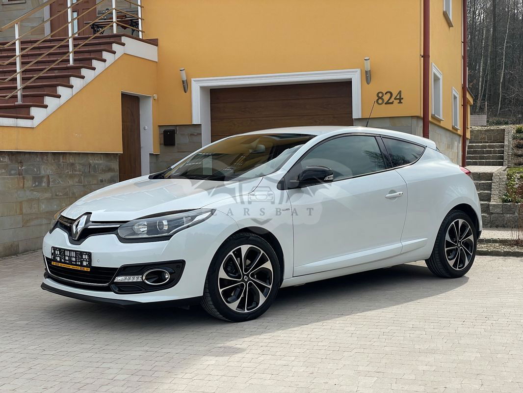 Renault Megane III Coupe ENERGY TCe 130 Start & Stop Bose Edition 2014