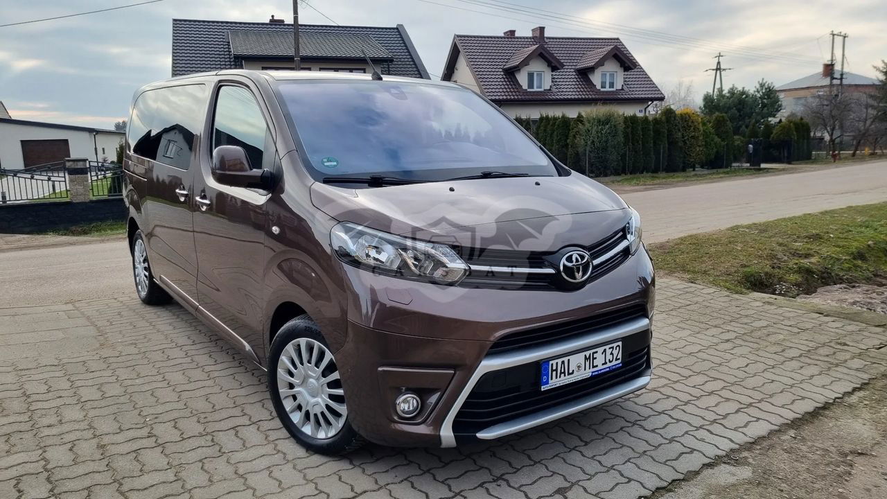 Toyota ProAce 1.6 D4-D Medium Business 2017