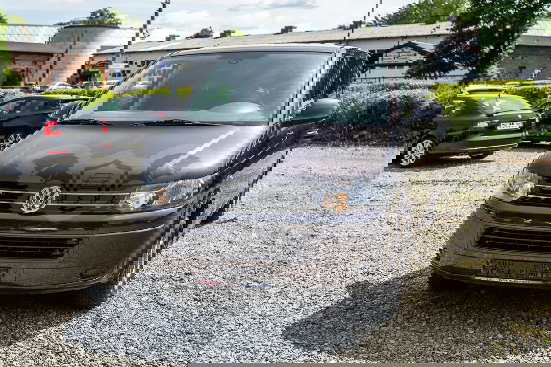 Volkswagen Multivan 2.0 TDI L1 Edition 2012