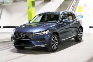 Volvo XC60 II B5 B AWD Geartronic Momentum Pro 2023
