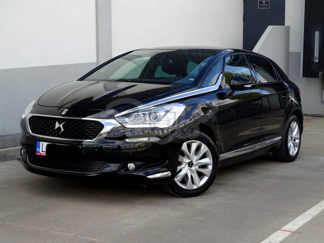 DS DS5 2015