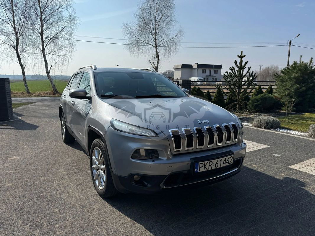Jeep Cherokee V 2014