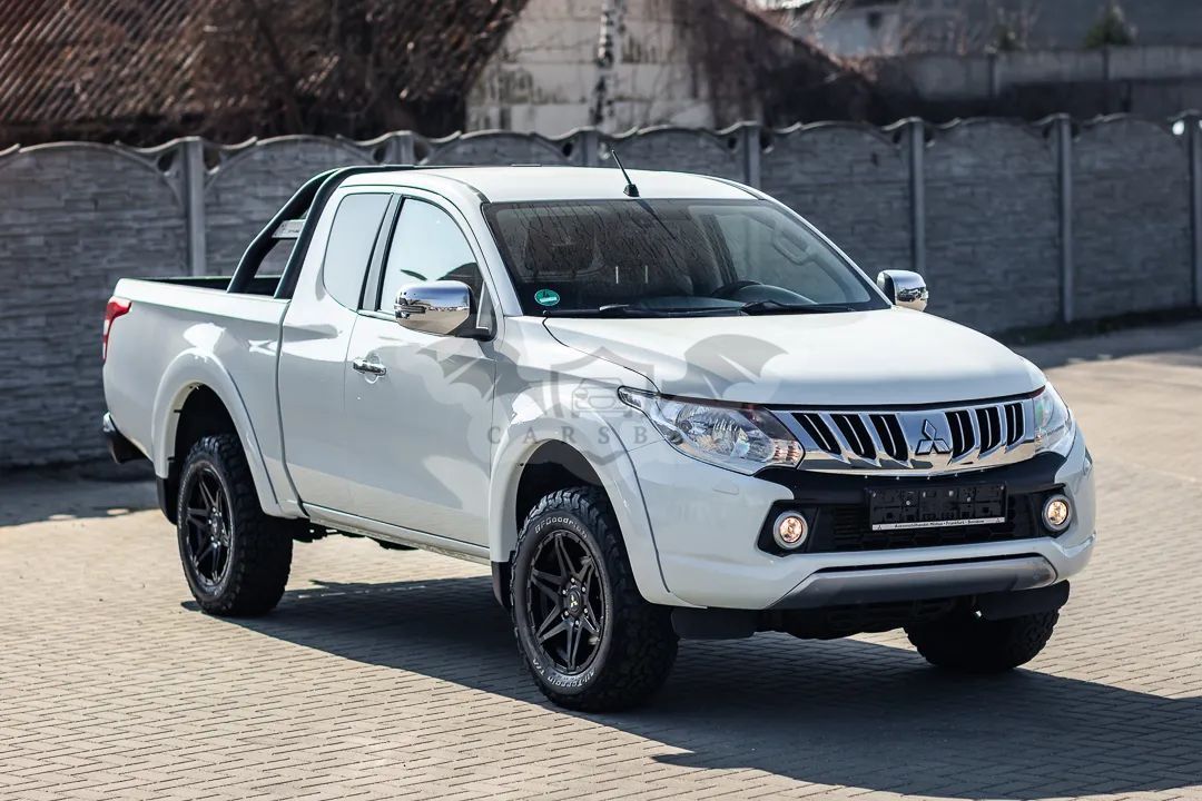 Mitsubishi L200 2.4 d DC Intense + 2015