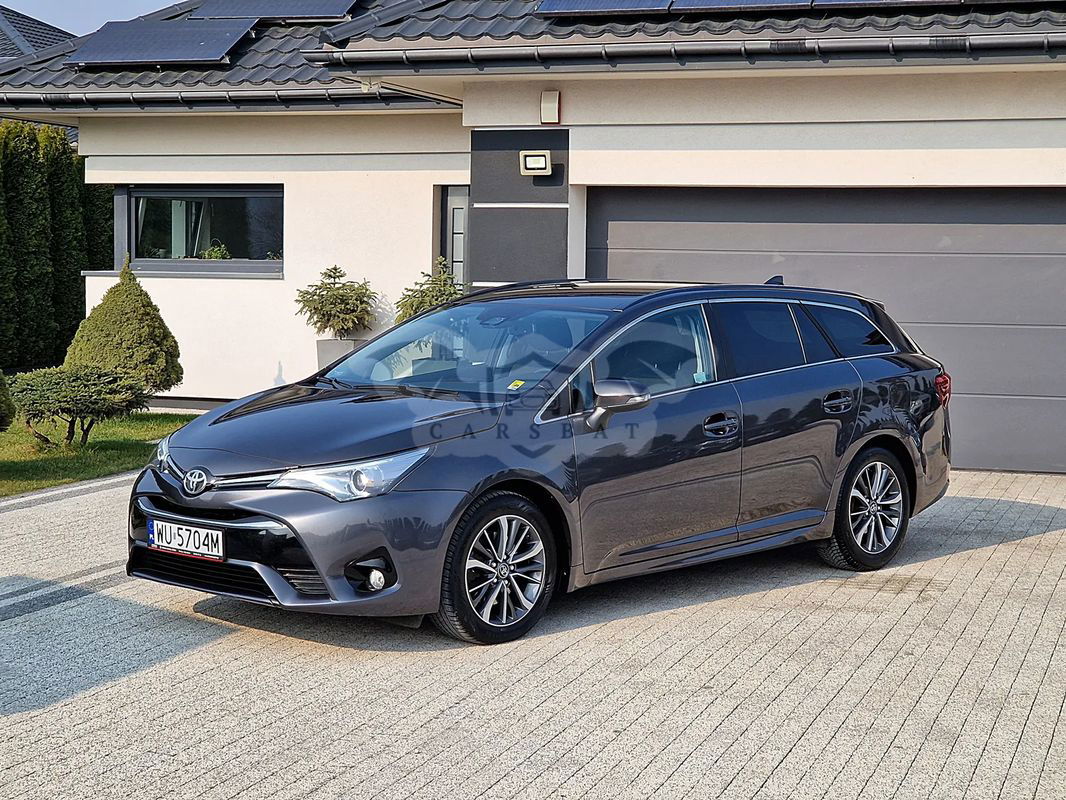 Toyota Avensis III 2.0 D-4D Selection 2017