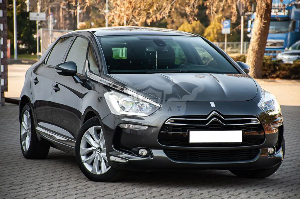 DS DS5 2014