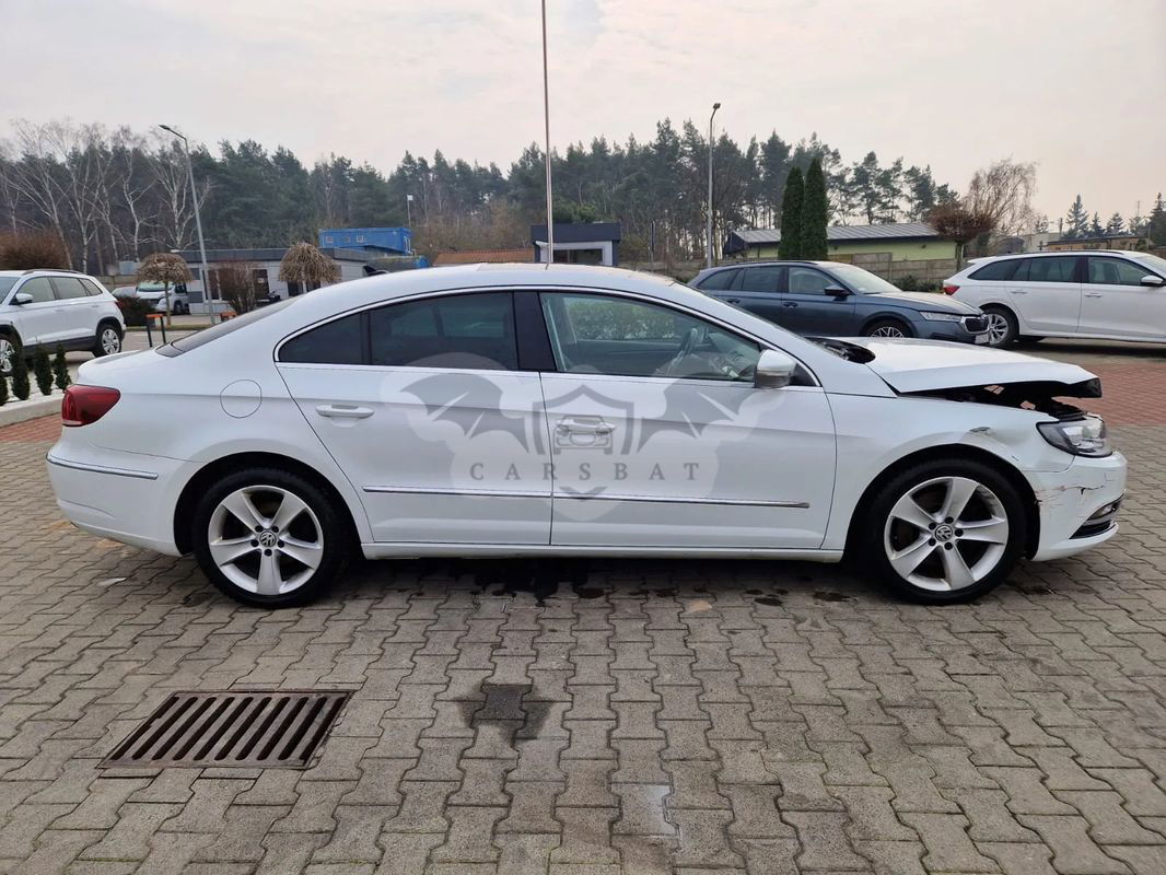 Volkswagen Passat CC 2.0 TDI 4Motion BlueMotion Technology DSG 2014