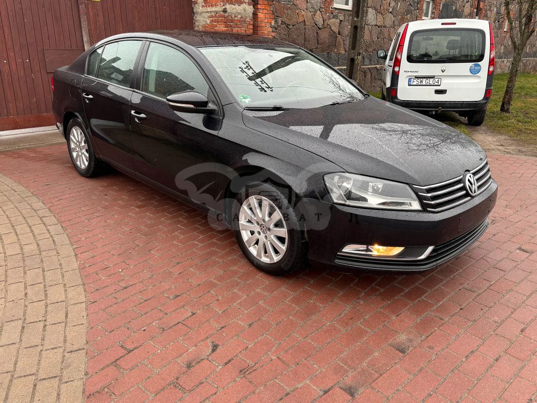 Volkswagen Passat B7 2.0 TDI DPF BlueMotion Technology Sportline 2011