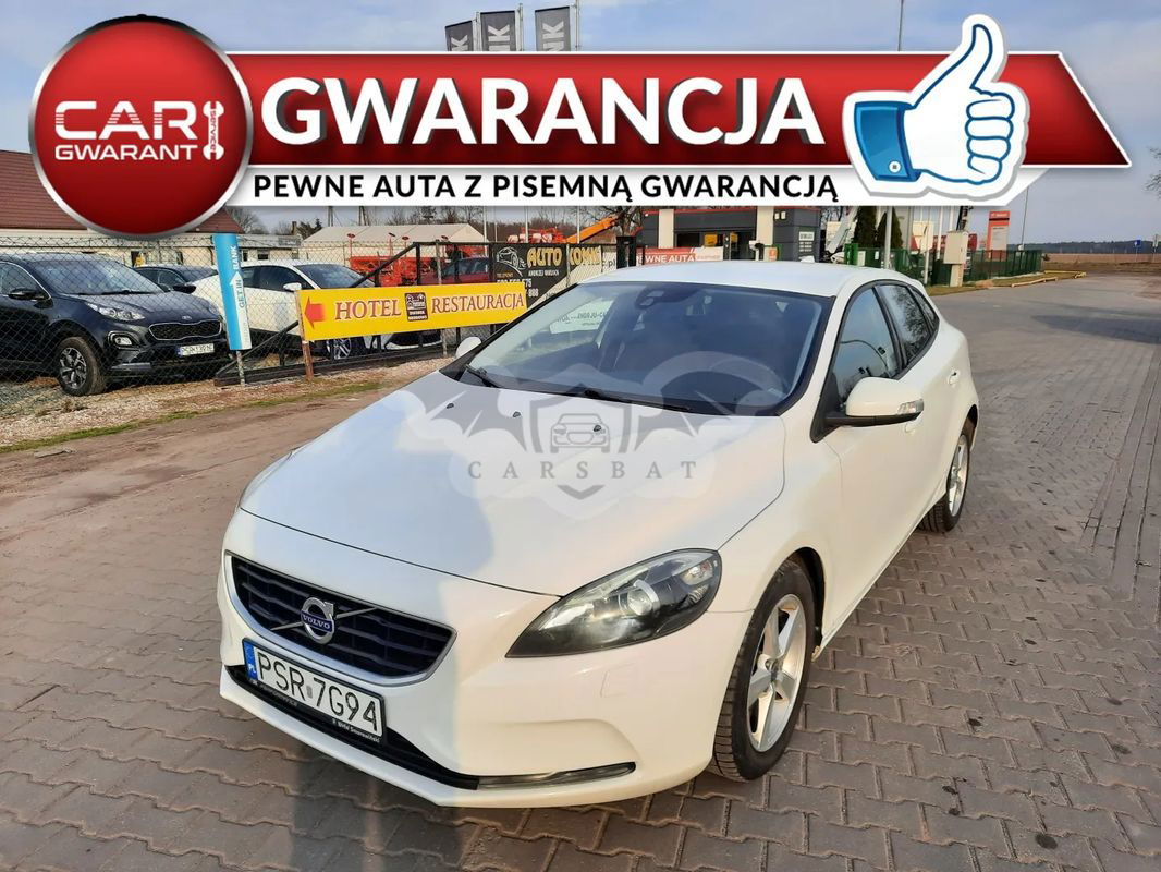 Volvo V40 II D3 Momentum 2013