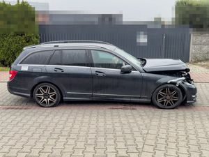 Mercedes-Benz C W204 220 T CDI DPF Automatik Avantgarde 2013
