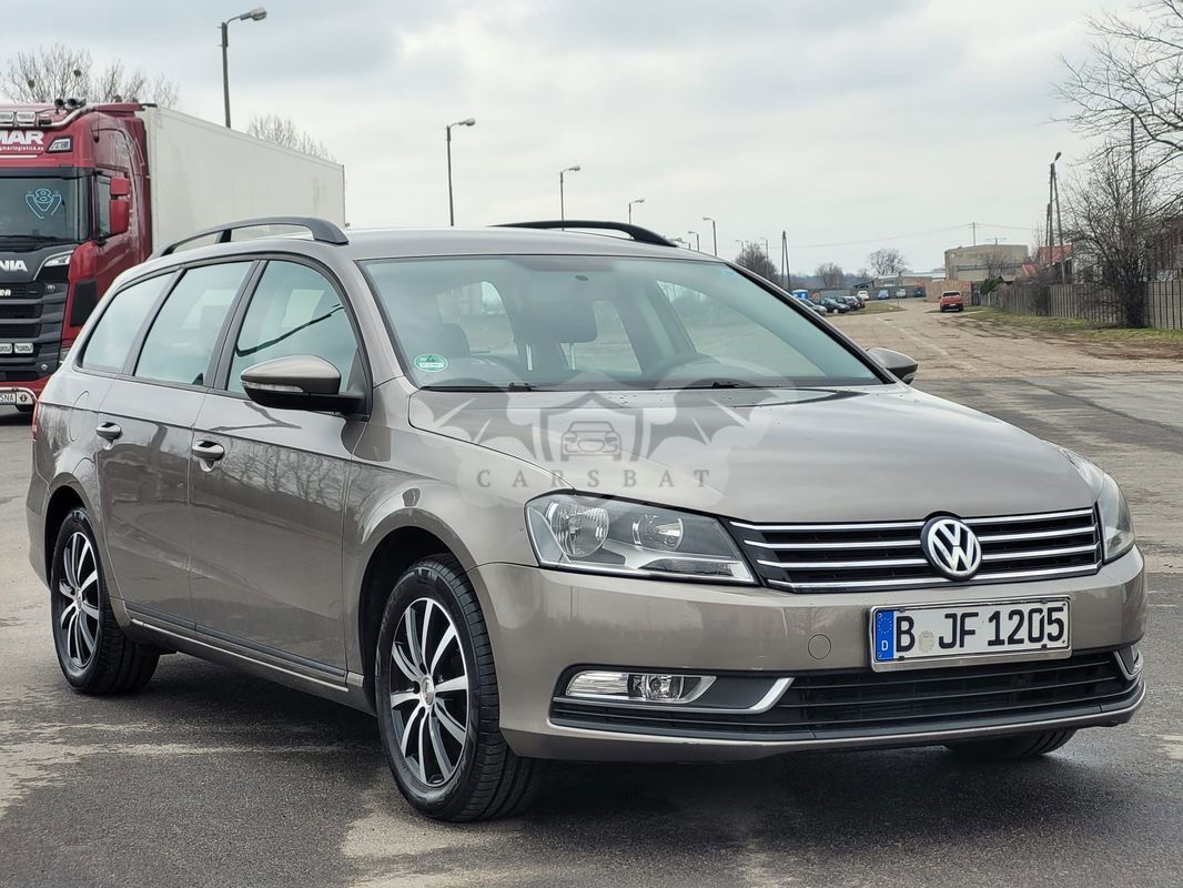 Volkswagen Passat B7 1.4 TSI Comfortline 2012