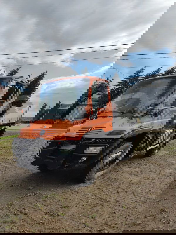 Mercedes-Benz Unimog 2008