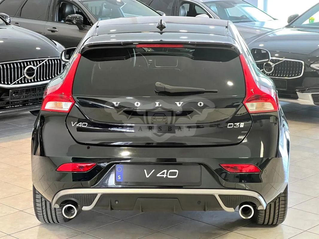 Volvo V40 II 2019