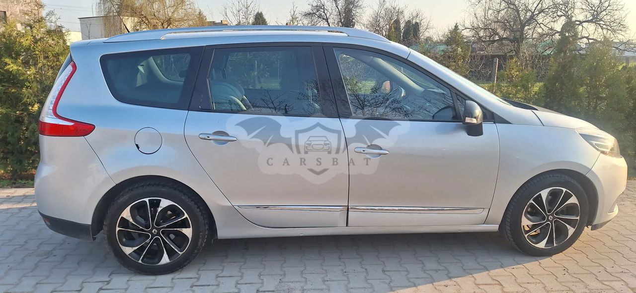 Renault Grand Scenic III dCi 130 FAP Start & Stop Bose Edition 2016