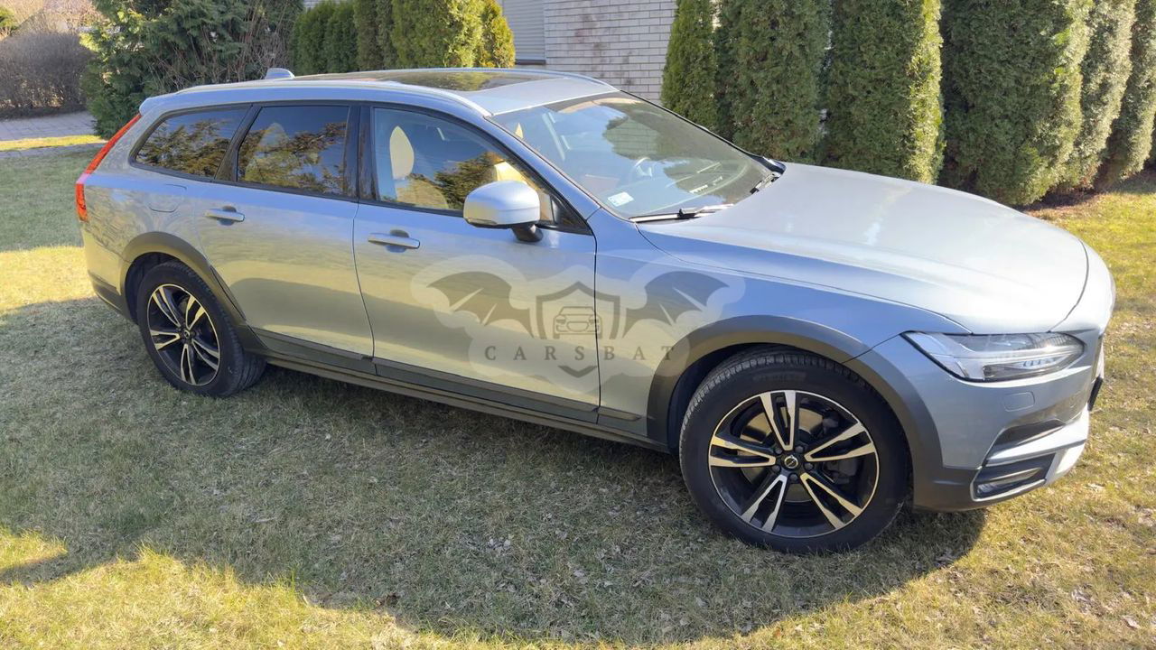 Volvo V90 D5 AWD Momentum 2019