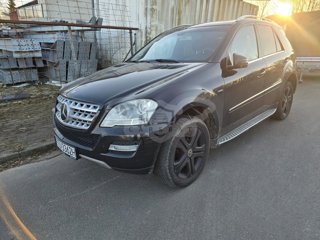 Mercedes-Benz ML W164 300 CDI BlueEff 4-Matic 2011