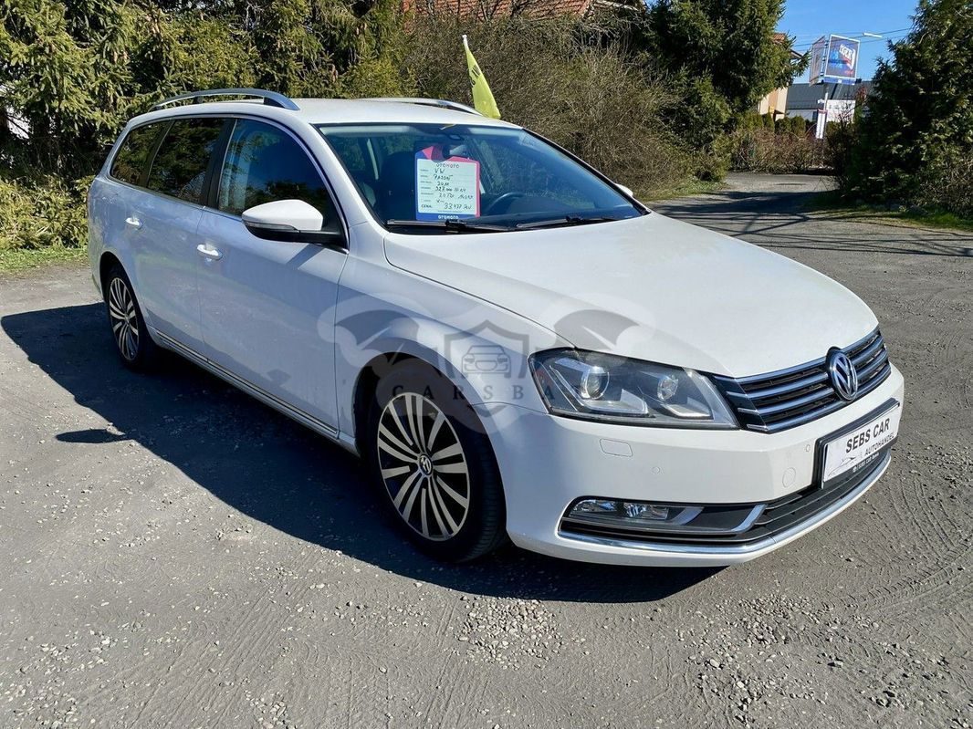 Volkswagen Passat B7 2.0 TDI DPF Highline DSG 2011