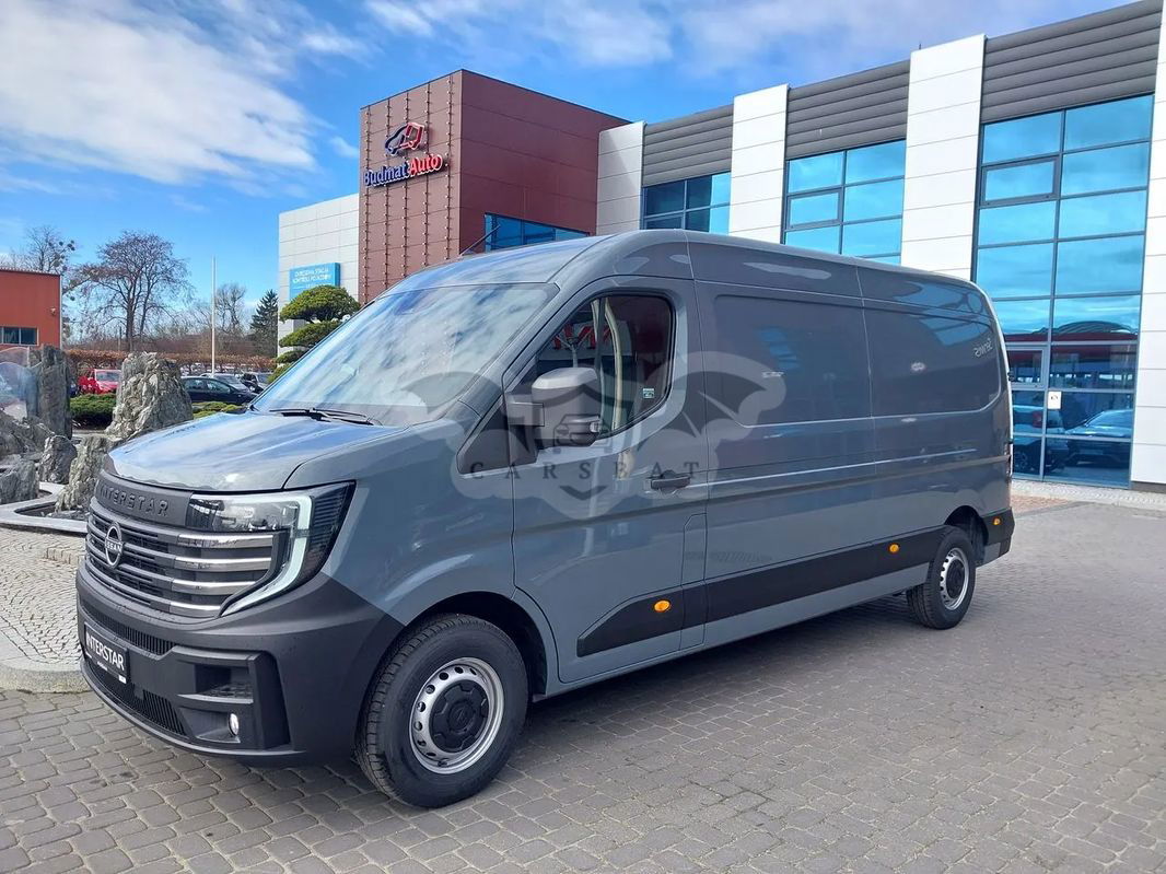 Nissan Interstar 2025