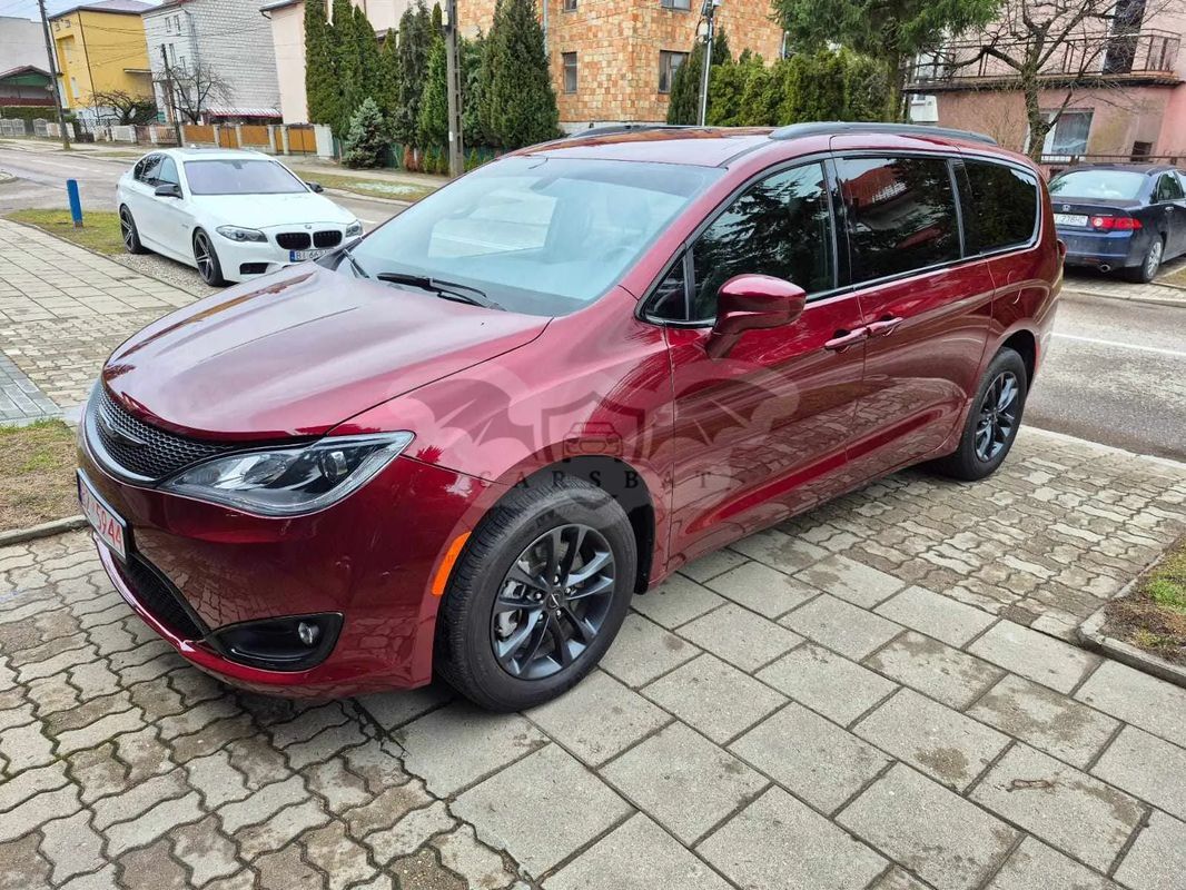 Chrysler Pacifica 2020