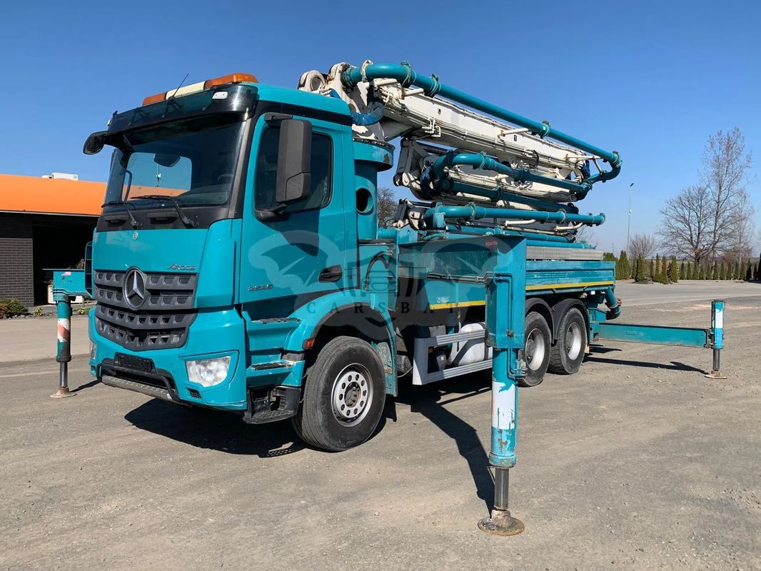 Mercedes-Benz Arocs 2015