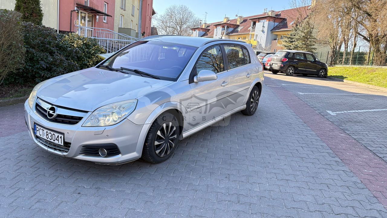 Opel Signum 2005
