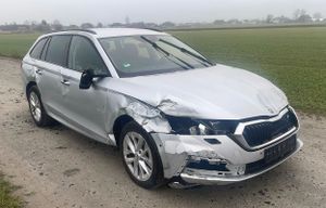 Skoda Octavia IV Combi 2.0 TDI DSG Ambition 2022