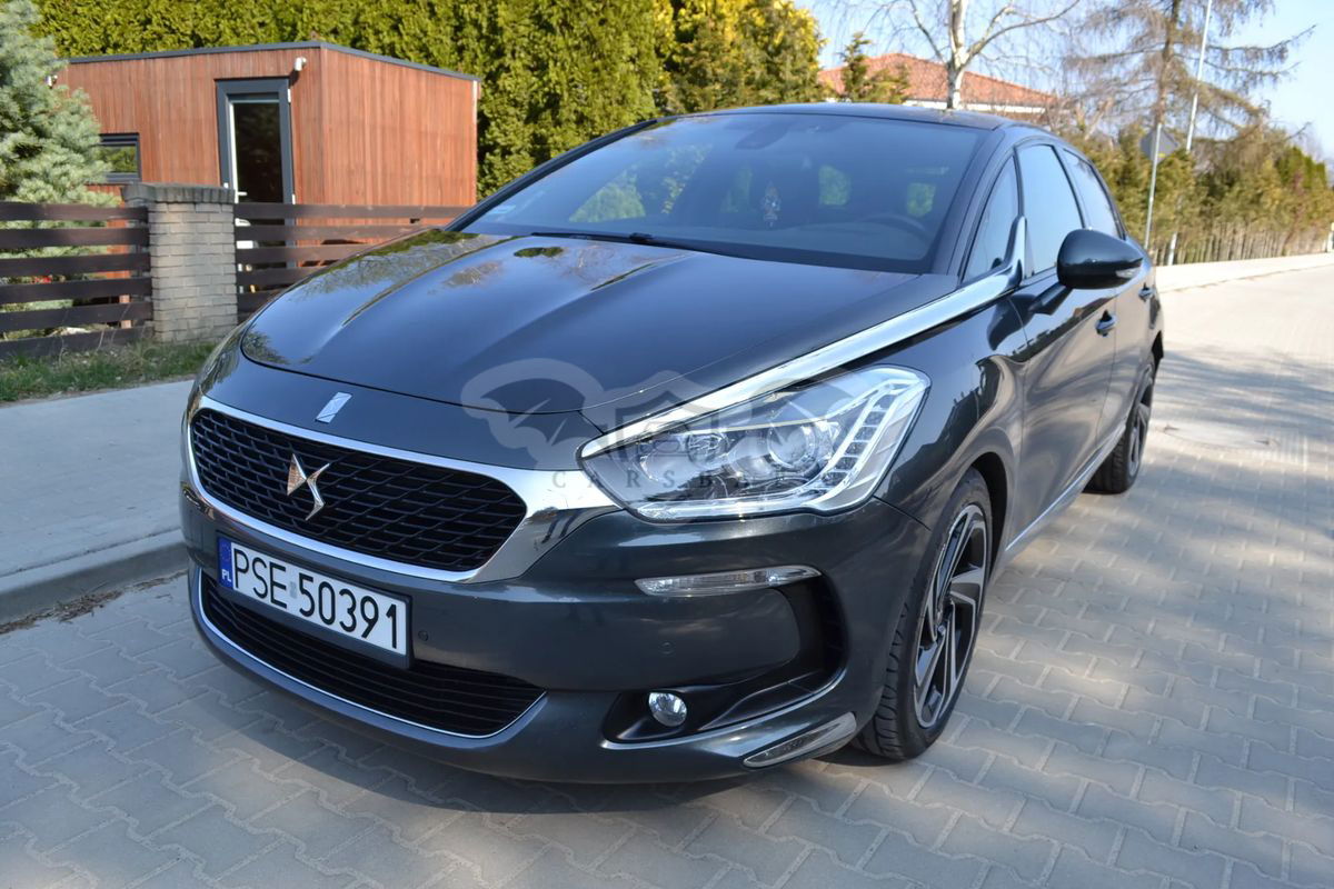 DS DS5 2015