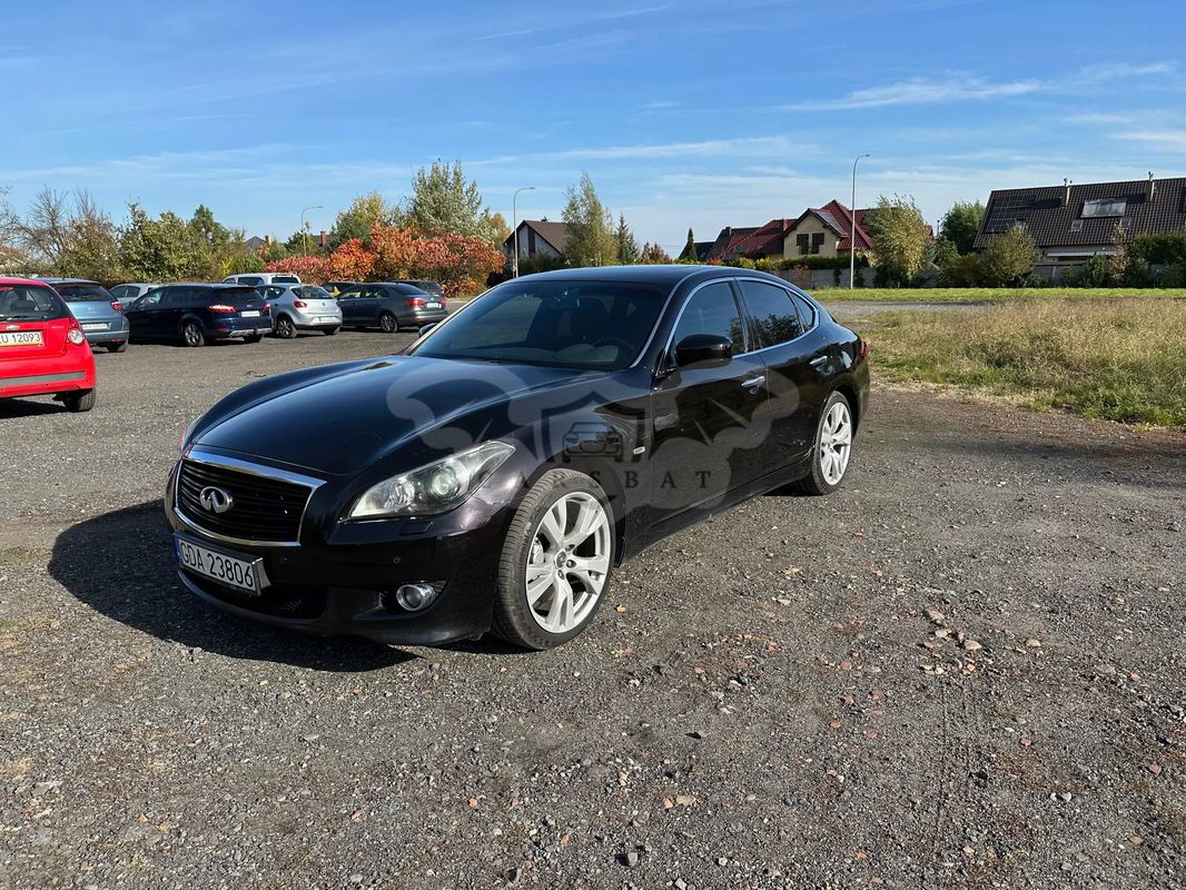 Infiniti M37 M30d S Premium 2010