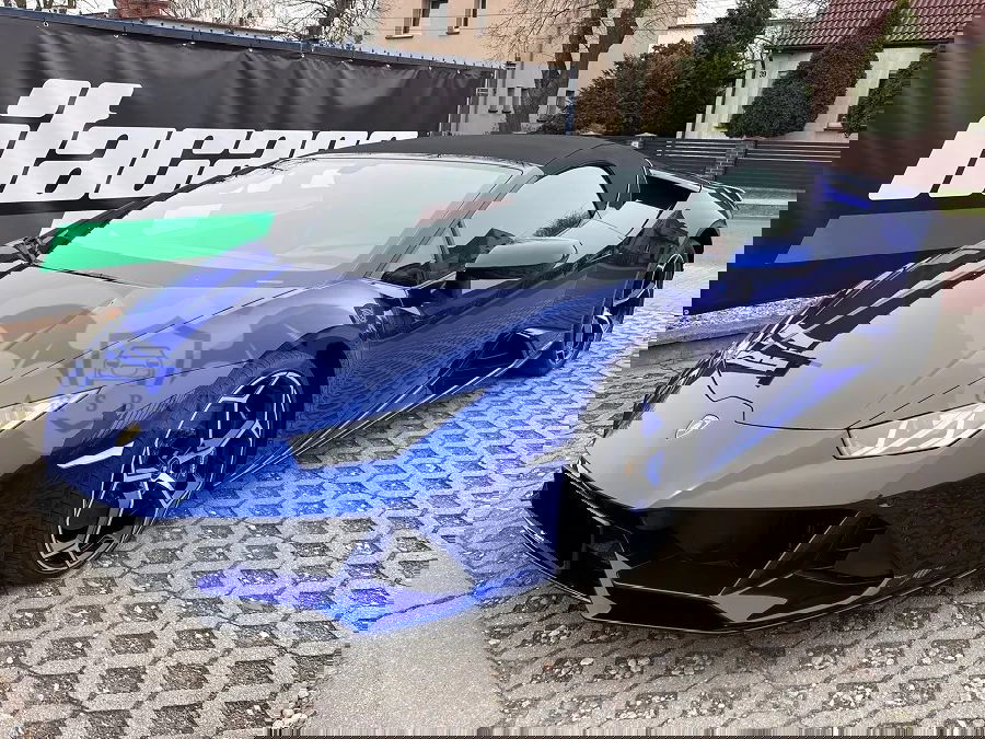 Lamborghini Huracan EVO Spyder 2021