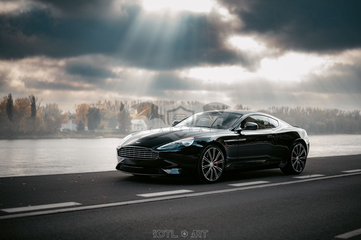 Aston Martin DB9 2014
