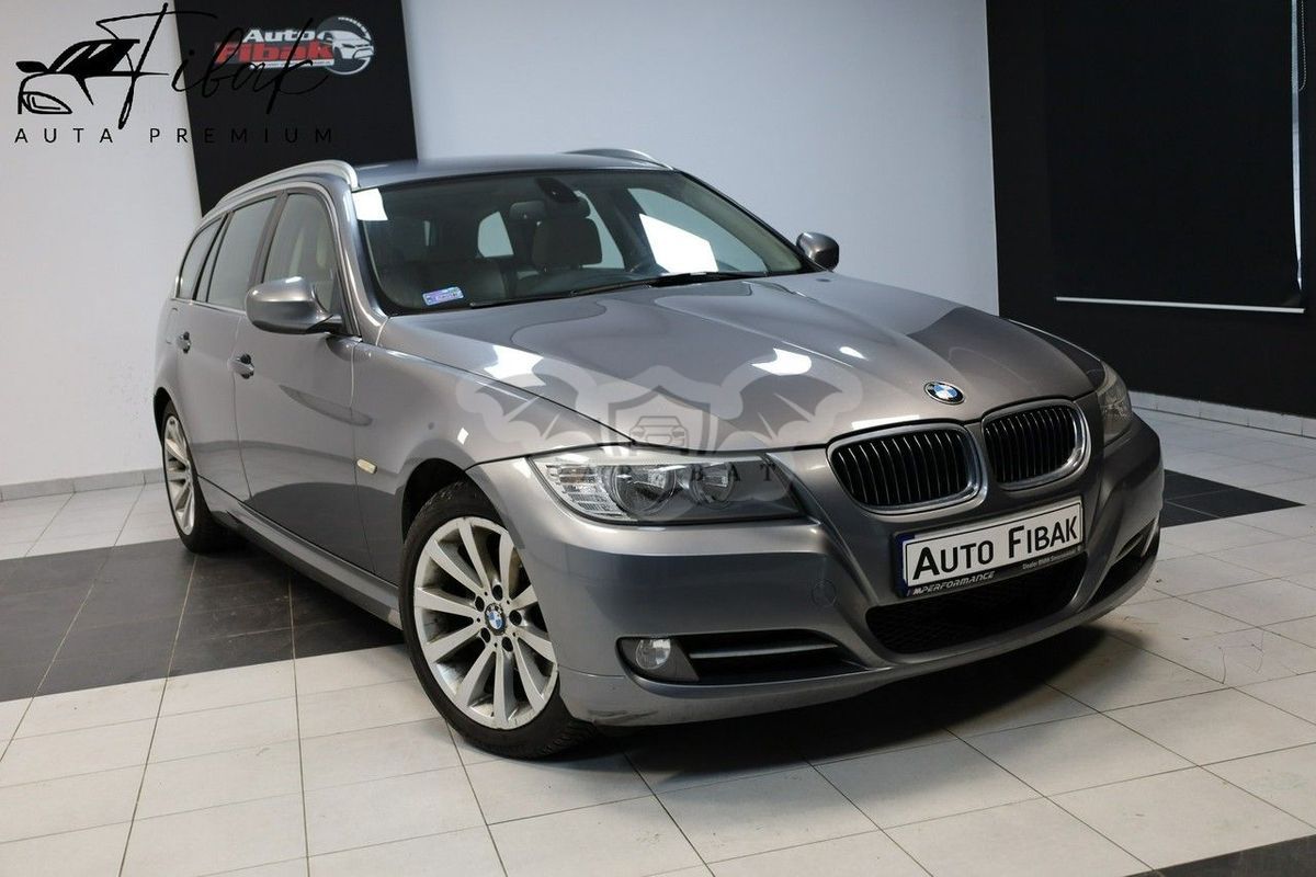 BMW 3 Series E90/E91/E92/E93 2011