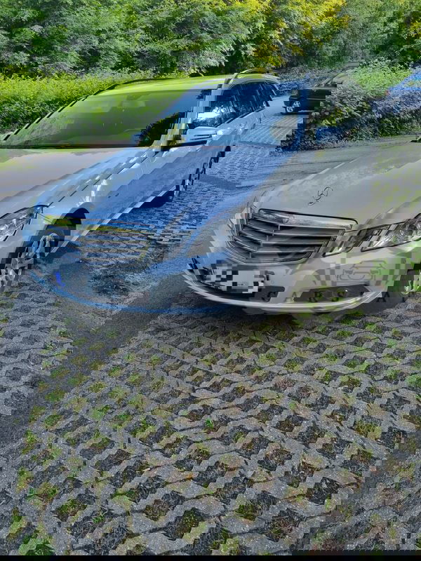 Mercedes-Benz E W212 2010