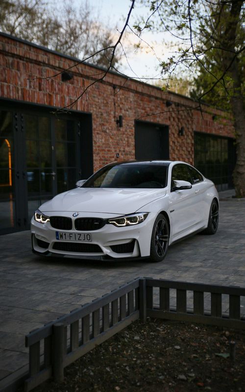 BMW M4 DKG 2016
